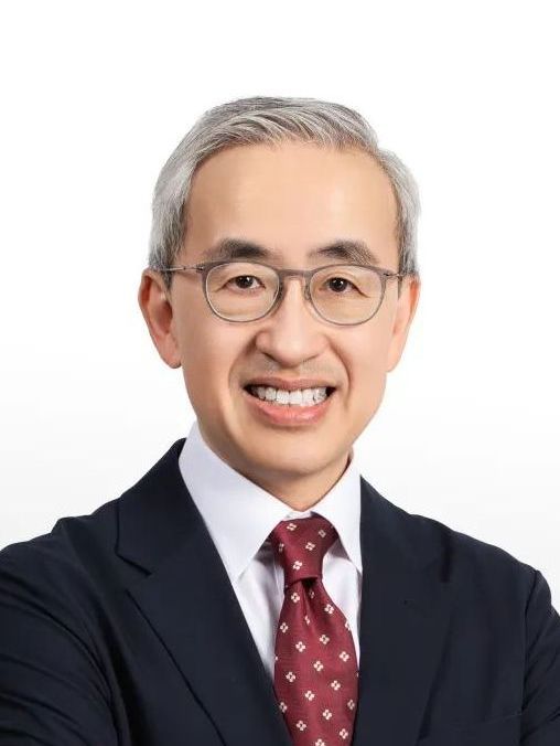 張文智(英國皇家外科醫學院院士、香港大學深圳醫院院長、脊柱外科專家) 張文智(英國皇家外科醫學院院士、香港大學深圳醫院院長、脊柱外科專家)