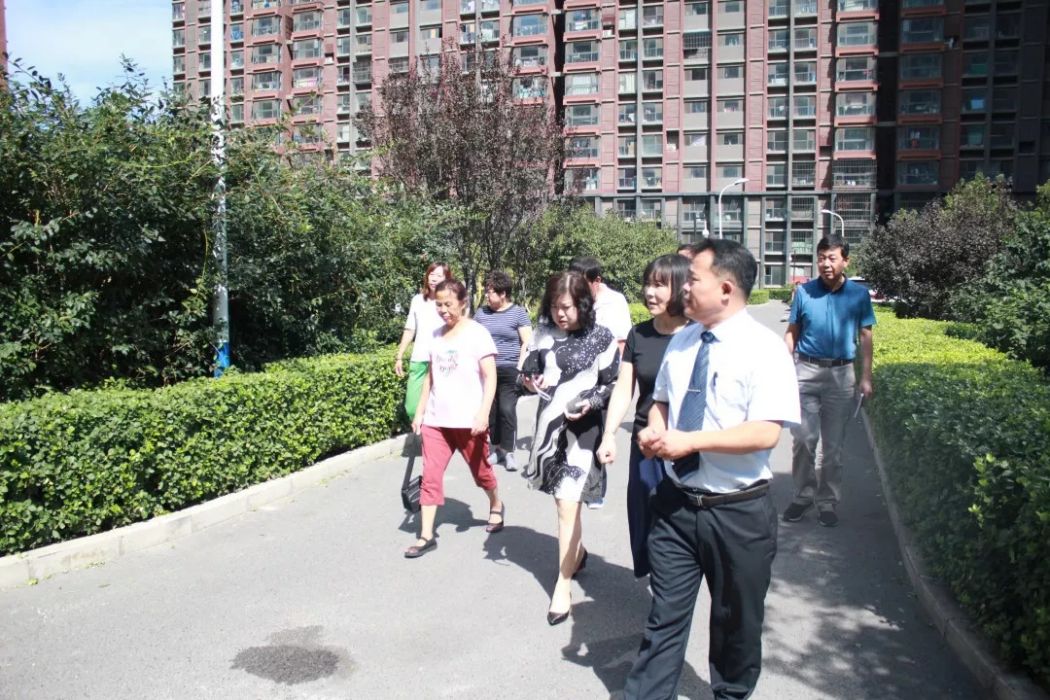 八家社區(河北省承德市平泉市臥龍鎮下轄社區) 八家社區(河北省承德市平泉市臥龍鎮下轄社區)