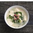 豆腐芹菜湯 豆腐芹菜湯