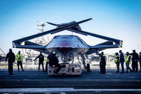 MQ-25無人機 MQ-25無人機