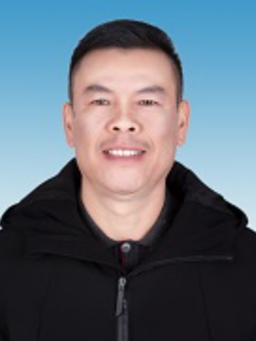 李常青(湖南省益陽市資陽區人民政府辦公室黨組成員、副主任) 李常青(湖南省益陽市資陽區人民政府辦公室黨組成員、副主任)