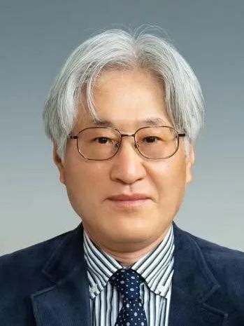 石岩(日本工程院外籍院士,日本東海大學研究生院教授、博士生導師) 石岩(日本工程院外籍院士,日本東海大學研究生院教授、博士生導師)