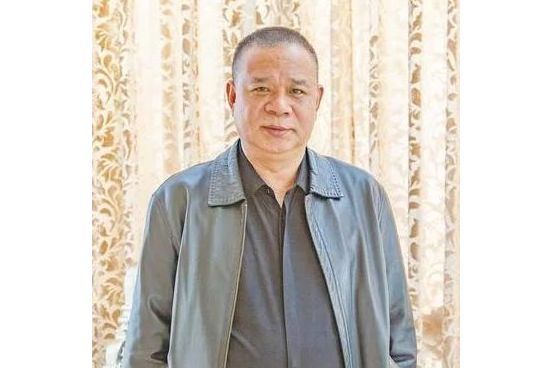 李紅曉(平頂山市虹劍煤化有限公司董事長) 李紅曉(平頂山市虹劍煤化有限公司董事長)