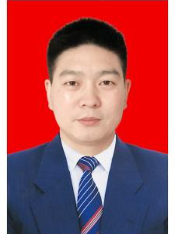袁柏林(湖南省長沙市瀏陽市中和鎮黨委副書記、鎮長) 袁柏林(湖南省長沙市瀏陽市中和鎮黨委副書記、鎮長)