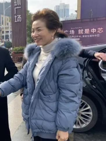 張海霞(步步高投資集團股份有限公司董事長) 張海霞(步步高投資集團股份有限公司董事長)