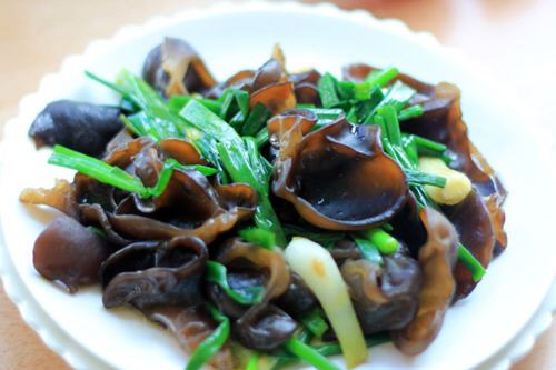 蔥香土豆木耳 蔥香土豆木耳