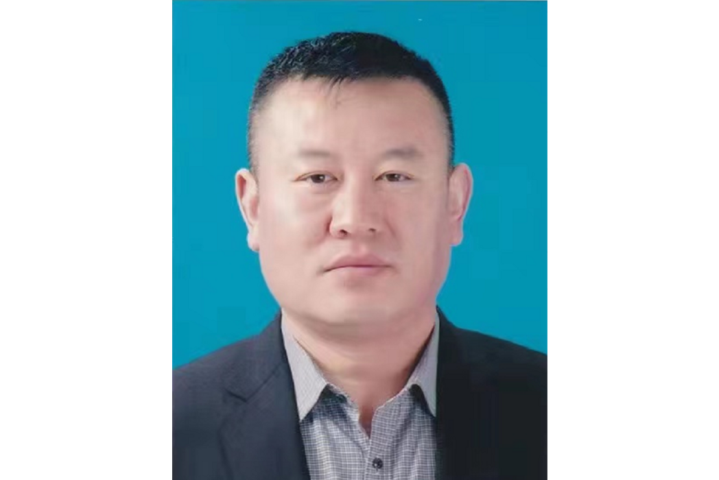 孫清(煙臺金沃泉塑膠有限公司董事長) 孫清(煙臺金沃泉塑膠有限公司董事長)
