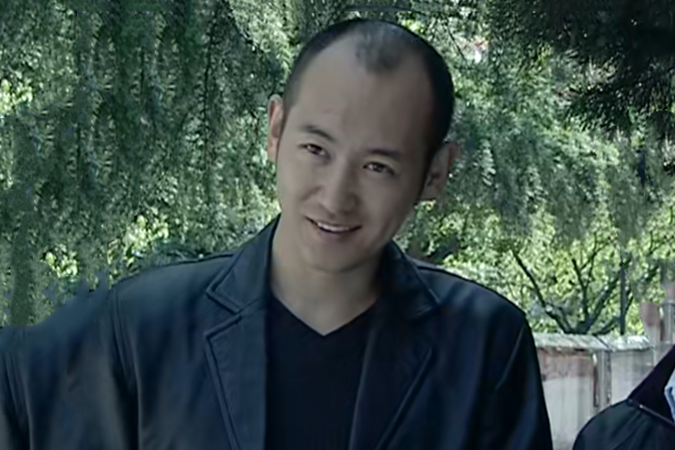 江滬生(刑偵劇《深瞳》中的角色,由張壘飾演) 江滬生(刑偵劇《深瞳》中的角色,由張壘飾演)