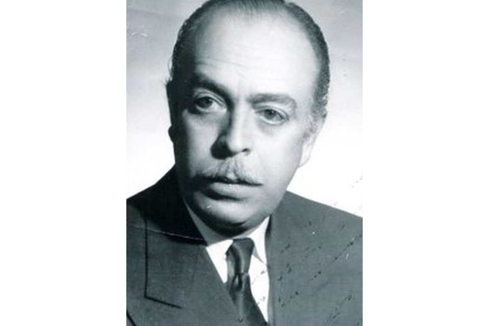 Carlos Robles Gil Carlos Robles Gil