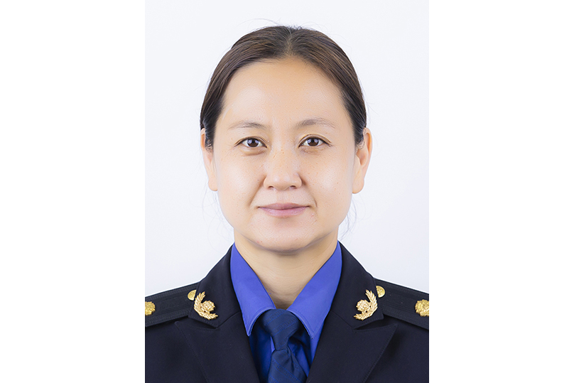 王婧(北京市西城區城市管理綜合行政執法局副局長、一級主辦) 王婧(北京市西城區城市管理綜合行政執法局副局長、一級主辦)