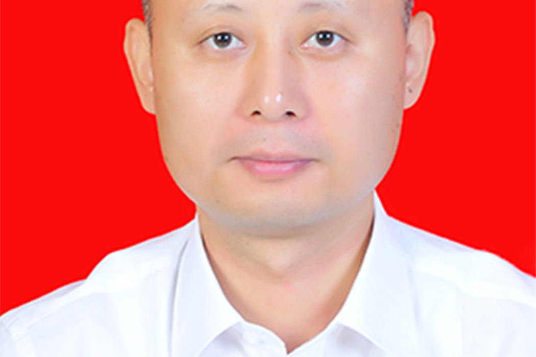 吳寬(南昌市進賢縣委辦公室主任、進賢縣政府黨組成員、副縣長) 吳寬(南昌市進賢縣委辦公室主任、進賢縣政府黨組成員、副縣長)