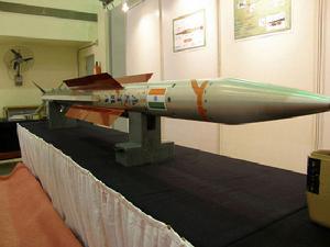 印度國產“阿斯特拉”空空飛彈