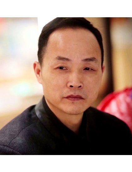 孤城(中國作家協會會員、中國詩歌學會理事) 孤城(中國作家協會會員、中國詩歌學會理事)