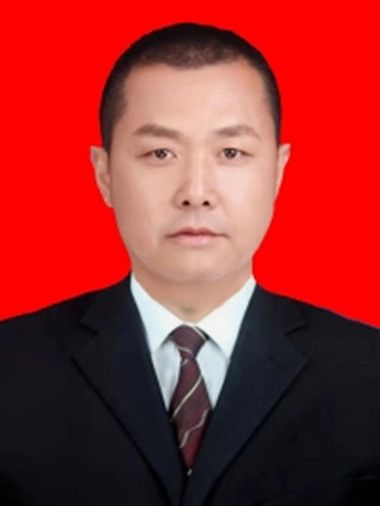 曹文輝(陝西省寶雞市鳳翔區政府辦公室黨組書記、主任) 曹文輝(陝西省寶雞市鳳翔區政府辦公室黨組書記、主任)