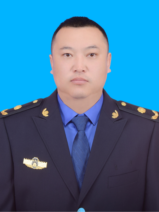 杭蓋(內蒙古自治區阿拉善盟額濟納旗哈日布日格德音烏拉鎮綜合行政執法局局長)