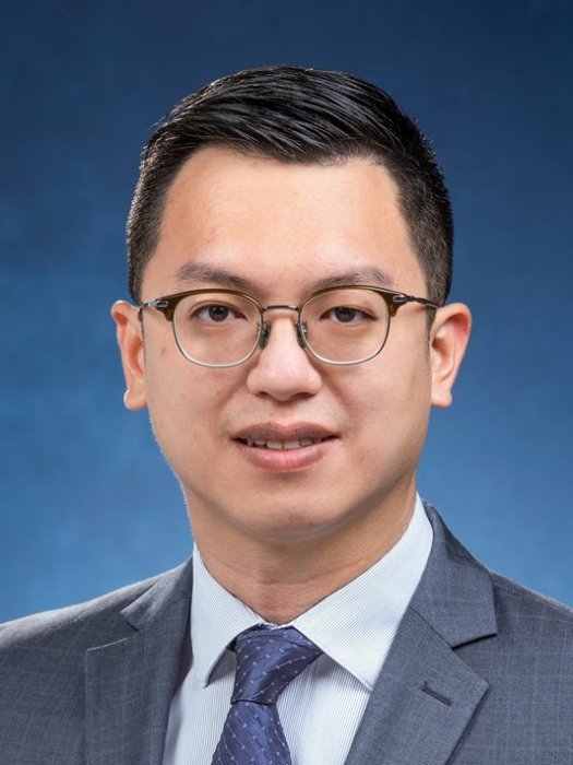 何啟明(香港勞工及福利局副局長) 何啟明(香港勞工及福利局副局長)
