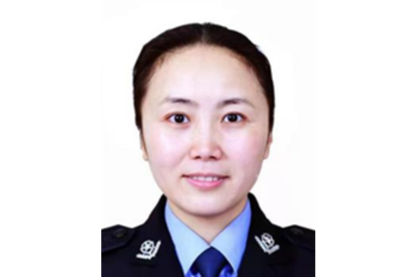 張麗莎(萬源市公安局出入境管理大隊大隊長) 張麗莎(萬源市公安局出入境管理大隊大隊長)