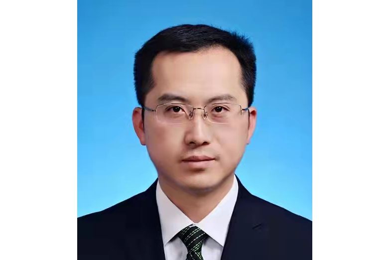 黃英傑(北京市朝陽區國資委黨委委員、副主任) 黃英傑(北京市朝陽區國資委黨委委員、副主任)