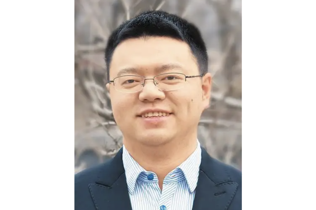 馮維江