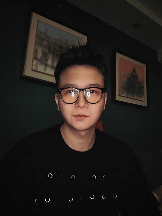 李劍(編劇、詞作人) 李劍(編劇、詞作人)