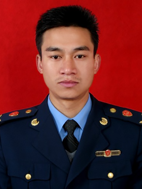 劉震(江西省龍南市市場監督管理局黨委委員、副局長) 劉震(江西省龍南市市場監督管理局黨委委員、副局長)