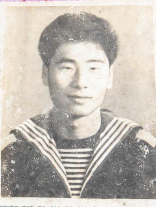 陳志豪(中國海軍南海艦隊驅逐艦二支隊原海軍) 陳志豪(中國海軍南海艦隊驅逐艦二支隊原海軍)