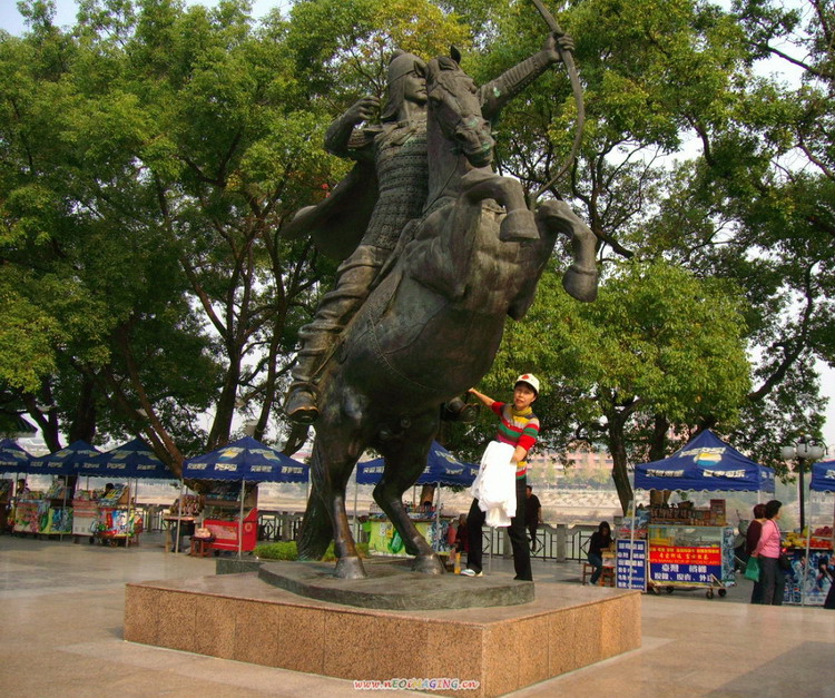伏波將軍銅像