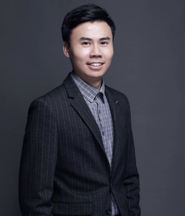 羅劍鋒(觸電會CEO) 羅劍鋒(觸電會CEO)