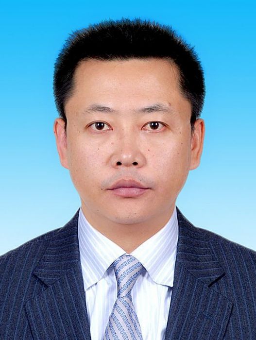 黃慶新(內蒙古自治區錫林郭勒盟盟委委員、副盟長) 黃慶新(內蒙古自治區錫林郭勒盟盟委委員、副盟長)
