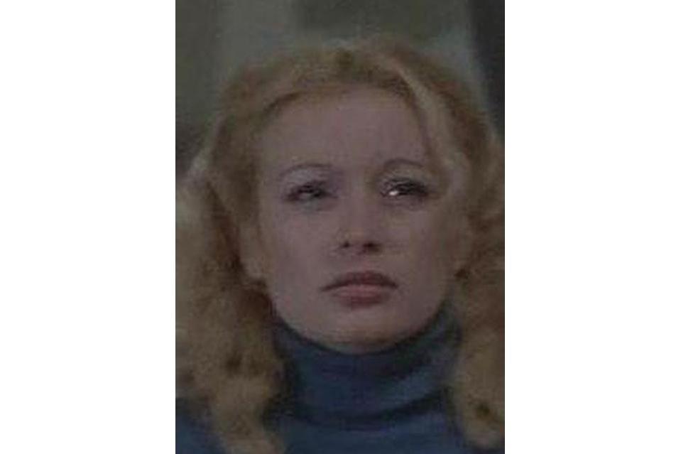 Karin Well Karin Well