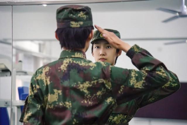 商琳(火箭軍某訓練團新兵) 商琳(火箭軍某訓練團新兵)