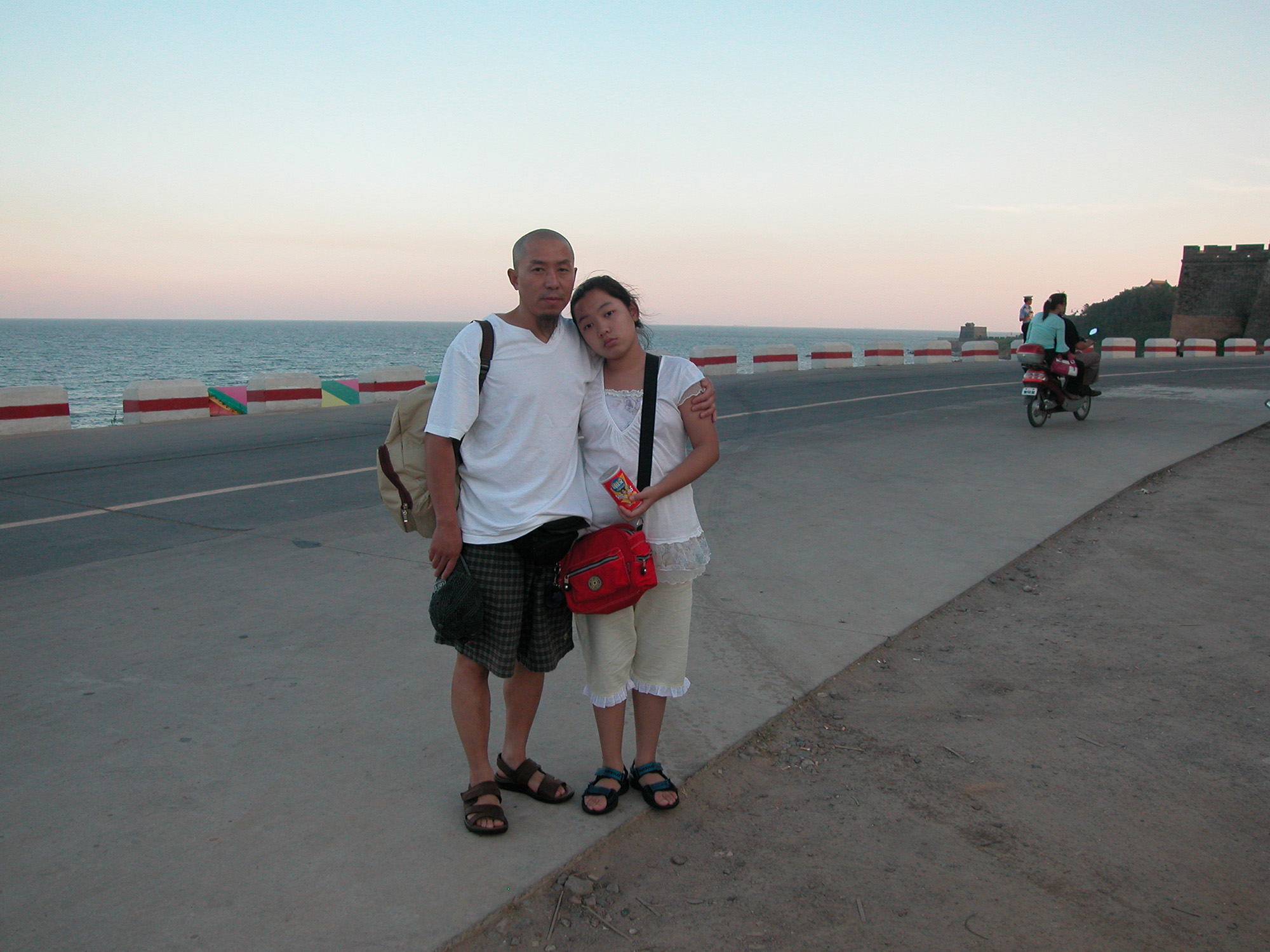 2005與女兒在秦皇島
