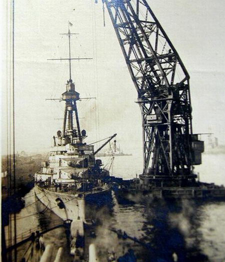興登堡戰列艦 修建