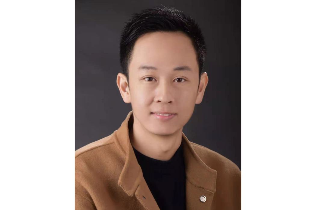 黃曉慶(揭陽市揭詳慈善事務服務中心主任) 黃曉慶(揭陽市揭詳慈善事務服務中心主任)