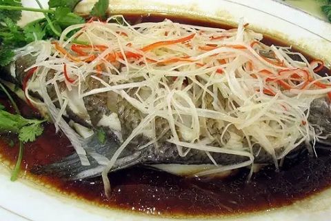 油燜縮項鯿 油燜縮項鯿