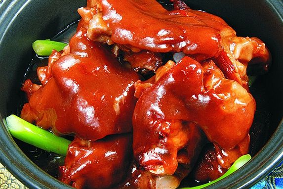 黑豆燜豬蹄 黑豆燜豬蹄