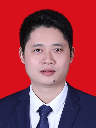 劉國安(益陽市司法局黨組成員、政治部主任) 劉國安(益陽市司法局黨組成員、政治部主任)