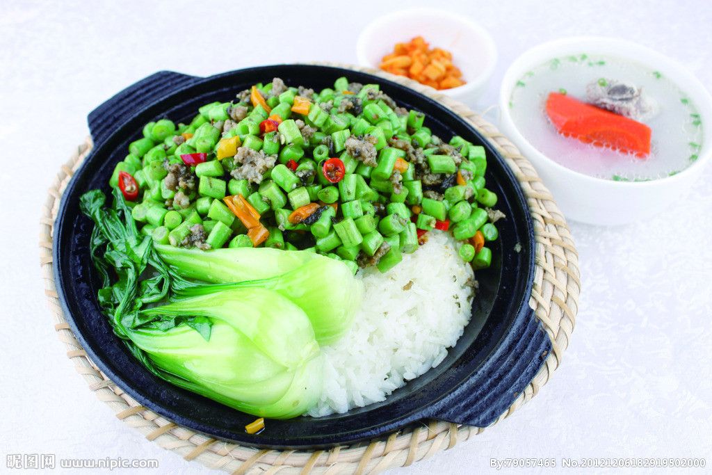 豇豆蒜香飯