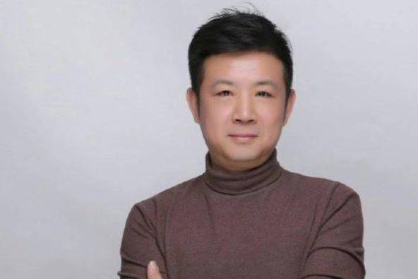 袁剛(導演、演員) 袁剛(導演、演員)