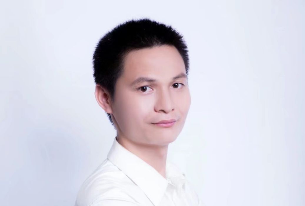陳瑞劍(電影《寶貝攻略》製片主任) 陳瑞劍(電影《寶貝攻略》製片主任)