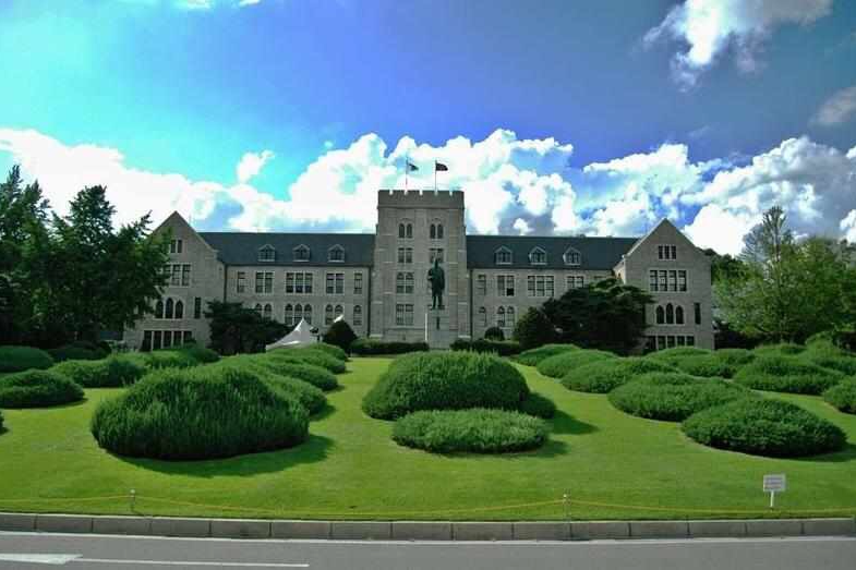 湖原大學