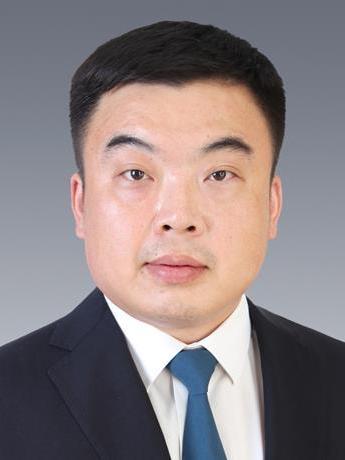 燕飛(山東省東營市交通運輸局黨組成員、副局長) 燕飛(山東省東營市交通運輸局黨組成員、副局長)
