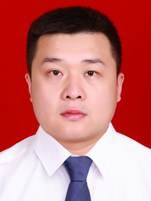 袁慶(江西省宜春市萬載工業園區管理委員會主任) 袁慶(江西省宜春市萬載工業園區管理委員會主任)