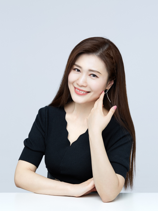 劉卉(著名古箏演奏家) 劉卉(著名古箏演奏家)