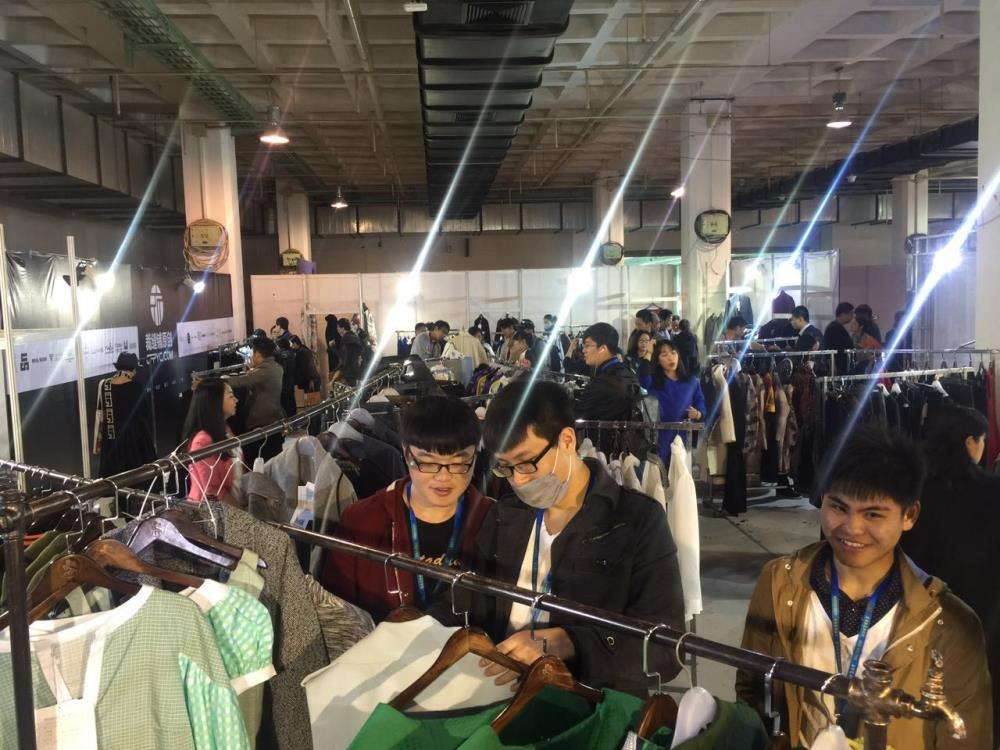 2012首屆中國（廣州）皮草皮衣博覽會