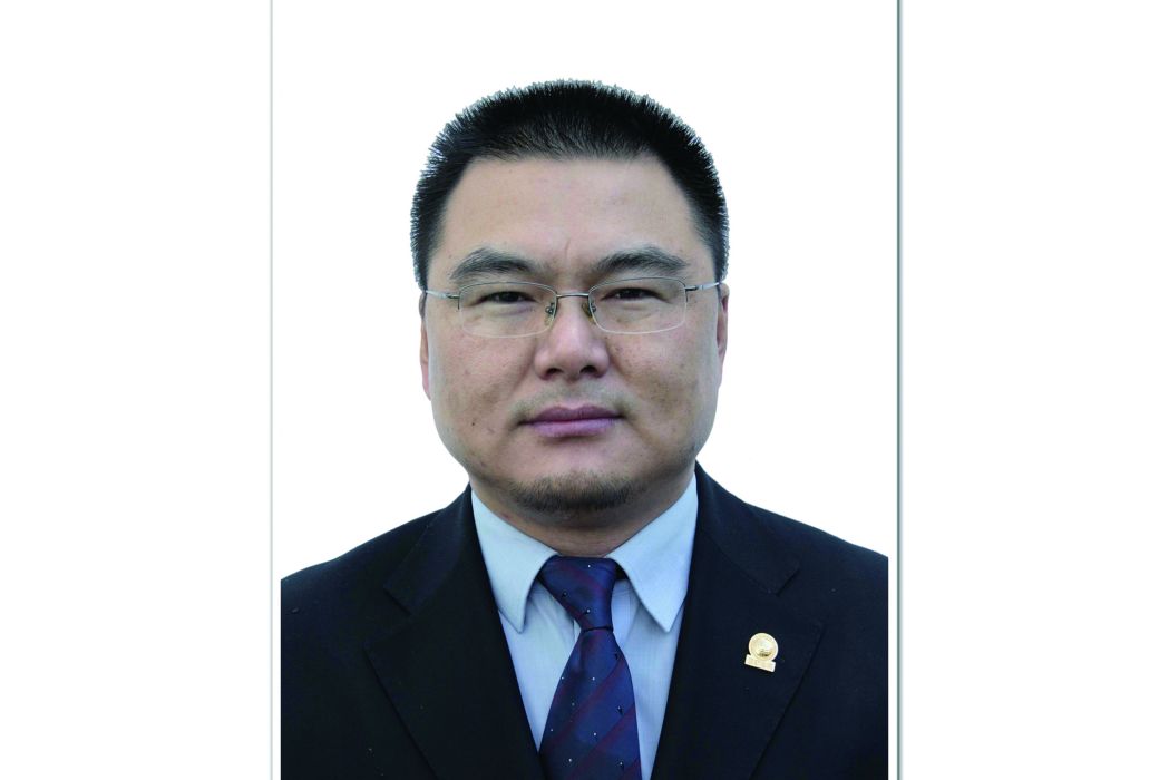 陳廣宇(臨安區寸草心社會工作服務中心黨支部書記) 陳廣宇(臨安區寸草心社會工作服務中心黨支部書記)