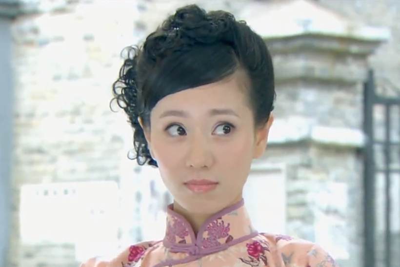 徐春花(年代愛情劇《淚灑女人花》中的角色) 徐春花(年代愛情劇《淚灑女人花》中的角色)