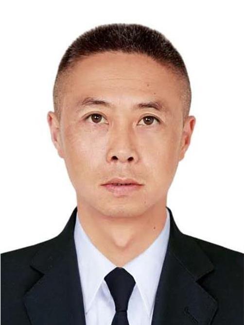 何長松(貴州省貴陽市修文縣交通運輸局(縣交通戰備辦公室)黨組書記、局長) 何長松(貴州省貴陽市修文縣交通運輸局(縣交通戰備辦公室)黨組書記、局長)