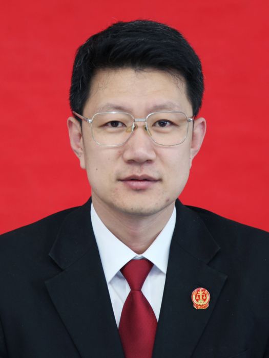 張曉斌(天津市南開區人民法院立案庭庭長、審判委員會委員、審判員、四級高級法官) 張曉斌(天津市南開區人民法院立案庭庭長、審判委員會委員、審判員、四級高級法官)