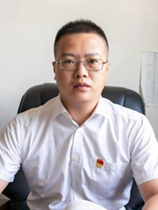 鄭執(四川省瀘州市瀘縣應急局黨委委員、副局長) 鄭執(四川省瀘州市瀘縣應急局黨委委員、副局長)